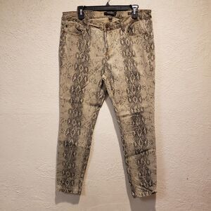 Judy Blue Skinny Fit Womens Size 15/32 Mid Rise Snakeskin Print Jeans